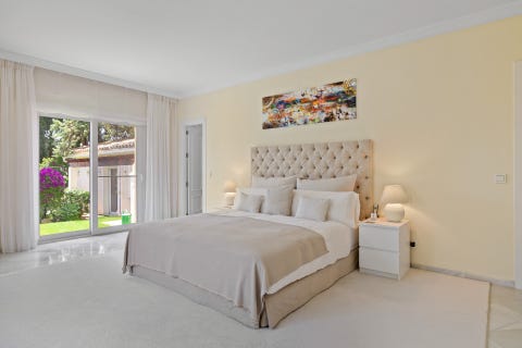 Eksklusiv villa i La Cerquilla, Nueva Andalucía - Nyrenovert perle med spektakulær utsikt mot La Concha – bilde 10