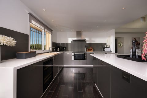 Elviria - Luksuriøs Duplex Penthouse med panoramautsikt og sentral beliggenhet - 286kvm terrasse – bilde 10
