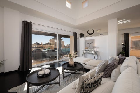 Elviria - Luksuriøs Duplex Penthouse med panoramautsikt og sentral beliggenhet - 286kvm terrasse – bilde 9