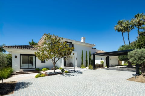 Eksklusiv golfvilla i Nueva Andalucia med panoramautsikt og moderne eleganse - Nyrenovert og innflyttingsklar – bilde 4