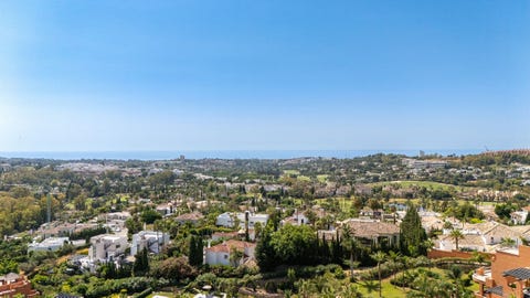 Nueva Andalcuía - Skandinavisk eleganse møter Marbella-luksus - Spektakulær penthouse i "The Golf Valley" – bilde 12
