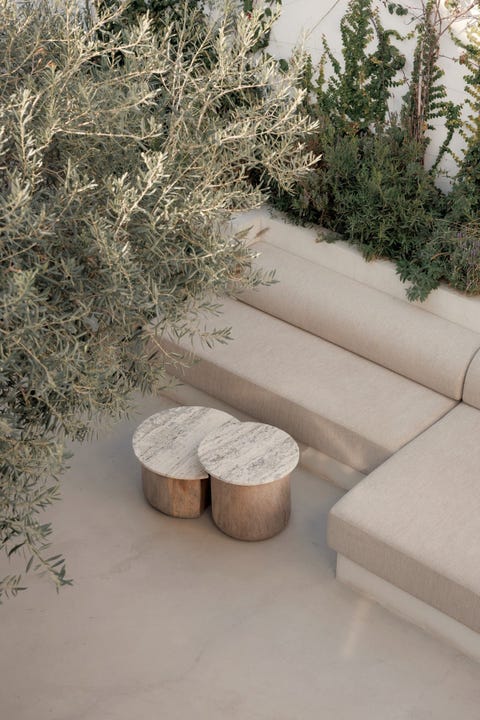 Sjarmerende og totalrenovert rekkehus i El Naranjal, Nueva Andalucía med stor terrasse og jacuzzi – bilde 9
