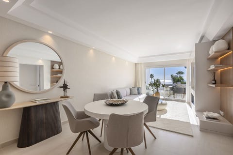 Estepona - Nydelig renovert 2-soveroms strandlinje-leilighet med sjøutsikt i eksklusive Costalita – bilde 6