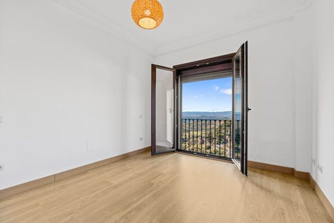 Sjarmerende 3-soveroms rekkehus med panoramautsikt - Gangavstand til Casares landsby – bilde 9