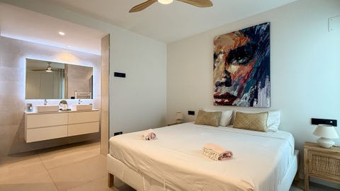 Eksklusiv hageleilighet i hjertet av Estepona – Moderne design, store uterom & gangavstand til alt – bilde 8