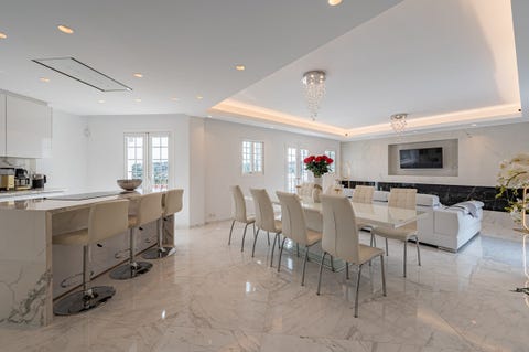 Marbella - Eksklusivt nyrenovert townhouse med spektakulær takterrasse i populære Aloha Pueblo – bilde 5