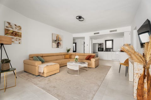 Puerto Banús Marina - Romslig, nyrenovert 3-soveroms leilighet, fullt møblert - Investeringsmulighet!! – bilde 3