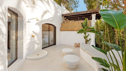 Elviria, Golden Beach - Eksklusiv, Totalrenovert 2-soveroms bakkeplan leilighet - Selges fullt møblert!! – bilde 2