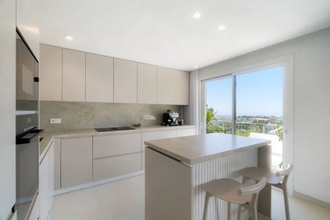 Benahavís - Unik duplex-penthouse med 163 m² terrasser og Middelhavets beste utsikt – bilde 10