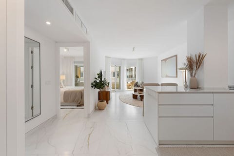 Elegant, totalrenovert leilighet på stranden i hjertet av Marbella - Parkering inngår - Fullt møblert! – bilde 8