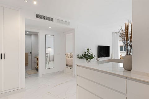 Elegant, totalrenovert leilighet på stranden i hjertet av Marbella - Parkering inngår - Fullt møblert! – bilde 9