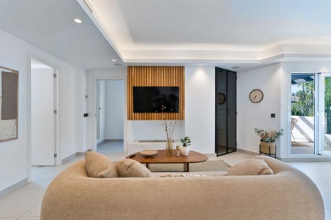 UNDER OFFER - Stilren 3-soveroms duplex-penthouse med solrik vestvendt terrasse i populære Los Naranjos de Marbella – bilde 2