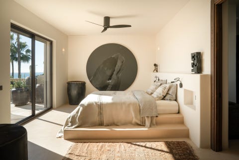 Arkitektonisk mesterverk - En helt unik Ibiza-inspirert villa med 5-soverom nær stranden i Estepona – bilde 12