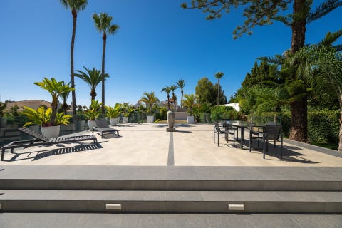 Estepona / Marbella - Fantastisk nyrenovert villa med 10 soverom, utleiedel med eget basseng – bilde 11
