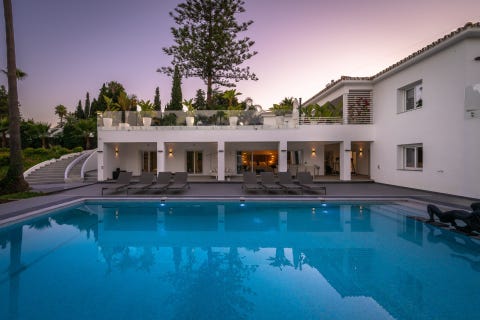 Estepona / Marbella - Fantastisk nyrenovert villa med 10 soverom, utleiedel med eget basseng – bilde 12