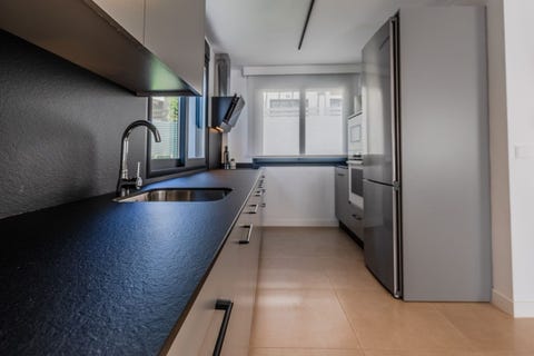 Sjarmerende 3-soveroms hjørne-rekkehus med solarium i eksklusive El Campanario – nær golf, strand og Marbella – bilde 3