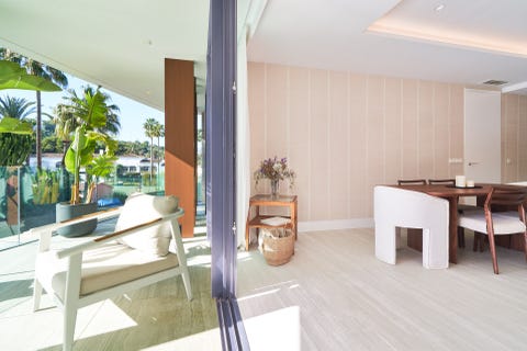 Estepona - Eksklusiv 2-soveroms strandleilighet - En av de siste førsteklasses beliggenhetene ved havet – bilde 8