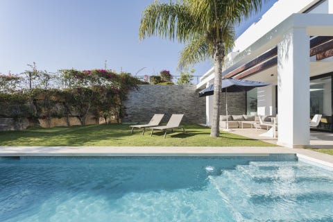 Moderne familieperle i inngjerdet luksusområde, 5 soverom - Golf-, hav- og naturutsikt nær Marbella – bilde 2