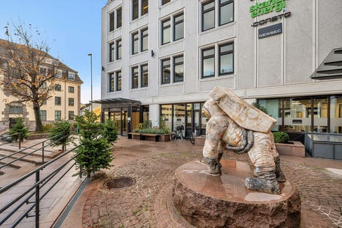 Bilde 2 av annonsen