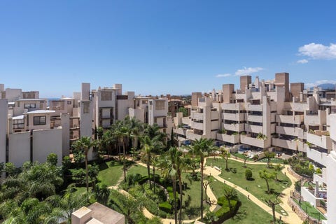 Estepona - Eksklusiv strandpenthouse med 2 soverom og privat basseng - Garasjeplass og bod inkludert! – bilde 2
