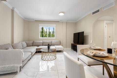 Elegant 2-soveroms leilighet med stor terrasse i hjertet av Nueva Andalucía - Gangavstand til Puerto Banús – bilde 5