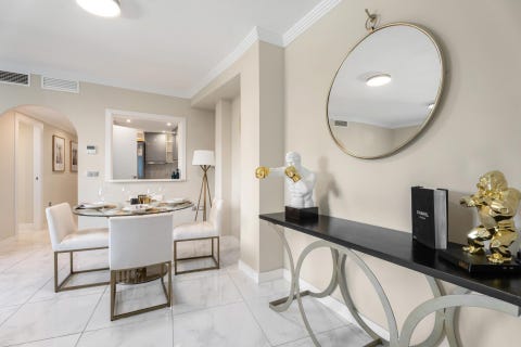 Elegant 2-soveroms leilighet med stor terrasse i hjertet av Nueva Andalucía - Gangavstand til Puerto Banús – bilde 7