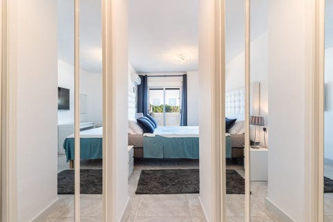 Nueva Andalucia - Totalrenovert 3-soveroms med solrik terrasse og gangavstand til Puerto Banus – bilde 8