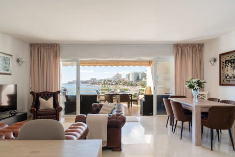 Eksklusiv duplex toppleilighet på første linje i Benalmádena Marina – panoramautsikt, sol hele dagen og privat sauna – bilde 4