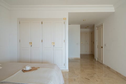 Marbella Vest - Lys 2-soveroms leilighet med panoramautsikt - Golf, hav og fjell i Guadalmina Alta – bilde 7