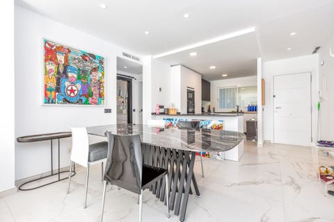 Nueva Andalucia - Privat hageleilighet i Aloha – totalrenovert hjørneenhet – bilde 5