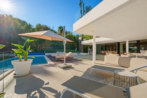 Marbella - Eksklusiv designvilla med infinitybasseng og ikonisk utsikt mot La Concha – bilde 9