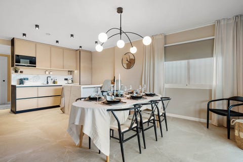 Nueva Andalucia - Oppgradert 4-soveroms i lukket sameie – ideell for bolig eller investering – bilde 3