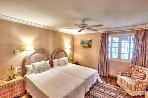 Estepona Øst - Andalusisk villa med 7 soverom og 4.155 m² tomt og utviklingspotensial i Casasola – bilde 12