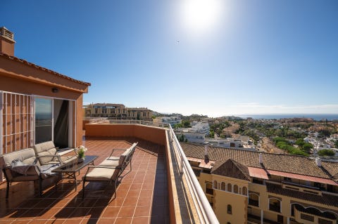 Mijas Costa - Eksklusiv 2-soveroms toppleilighet med privat solarium og spektakulær havutsikt - Tot 150kvm terrasse – bilde 7