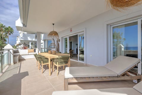 Estepona - Nylig renovert Strandlinjeleilighet med 3-soveroms og panoramautsikt – bilde 6