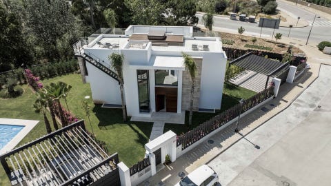 Estepona - Ny luksusvilla i El Campanario - Moderne design, solarium med jacuzzi og førsteklasses beliggenhet – bilde 4