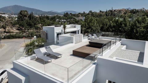 Estepona - Ny luksusvilla i El Campanario - Moderne design, solarium med jacuzzi og førsteklasses beliggenhet – bilde 10