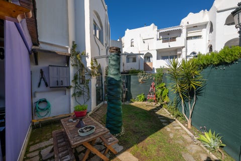 Mijas Costa - Totalrenovert 2-soveroms leilighet midt i populære El Zoco - Gangavstand til strand og alle fasiliteter – bilde 9