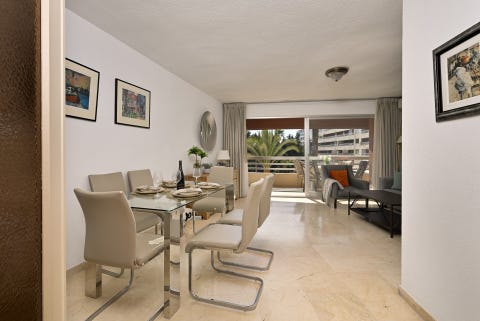 Marbella - Romslig leilighet med stor terrasse - Kun 3 minutters gange fra stranden i Marbella sentrum – bilde 2