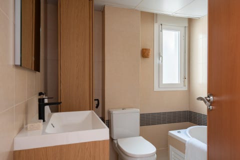 Benalmadena - Sørvendt 2-soveroms Penthouse med spektakulær havutsikt og ettertraktet beliggenhet – bilde 9