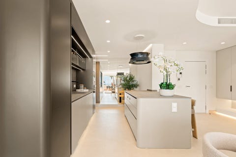 Estepona - Eksklusiv 3-soveroms strandlinje-penthouse på New Golden Mile med spektakulær utsikt – bilde 9