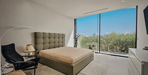 Marbella Øst - Spektakulær designvilla med panoramautsikt og en boligopplevelse utenom det vanlige – bilde 8