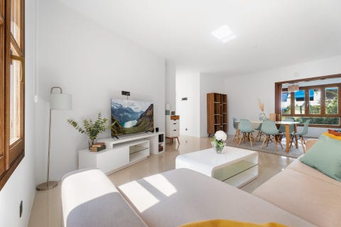 Marbella - Nyrenovert, Eksklusiv 2-soveroms leilighet midt i marinaen med parkering og investeringsmulighet – bilde 7