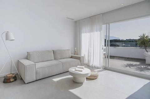 Benahavís - Stilren 2-soveroms toppleilighet med panoramautsikt i La Quinta - 120kvm terrasse – bilde 4