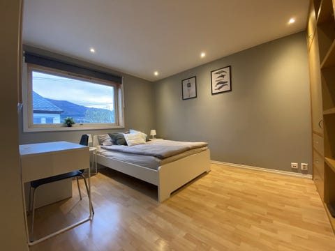 Bilde 2 av annonsen