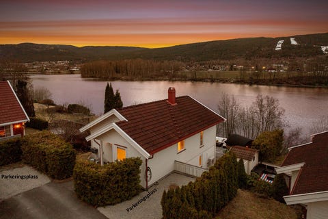 Bilde 1 av annonsen