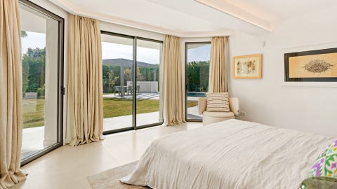 Marbella - Førsteklasses beliggenhet, Totalrenovert villa på Golden Mile med panoramautsikt – bilde 4