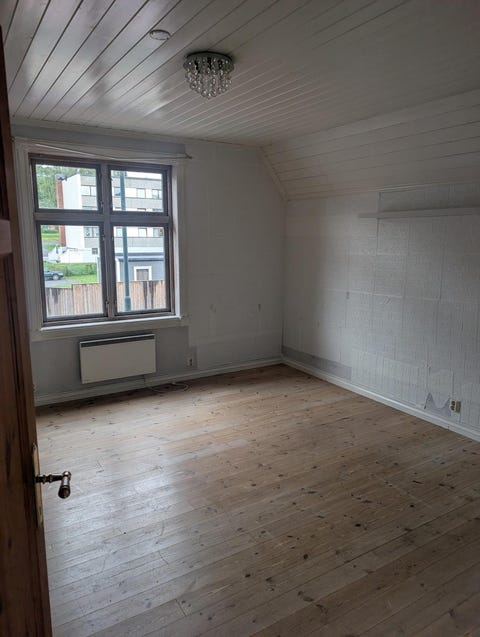 Bilde 2 av annonsen