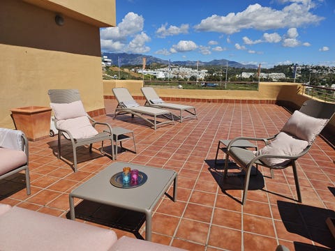 La Cala de Mijas · – Sjarmerende toppleilighet med 2 soverom - stor terrasse - gangavstand til strand og sjøutsikt – bilde 3