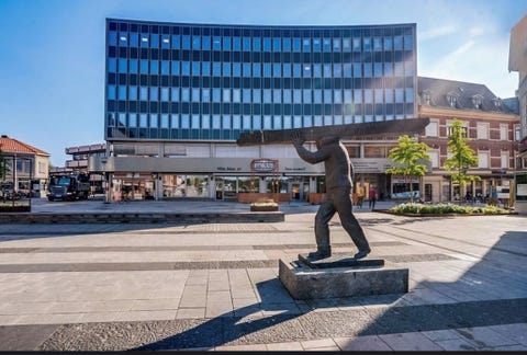 Bilde 1 av annonsen